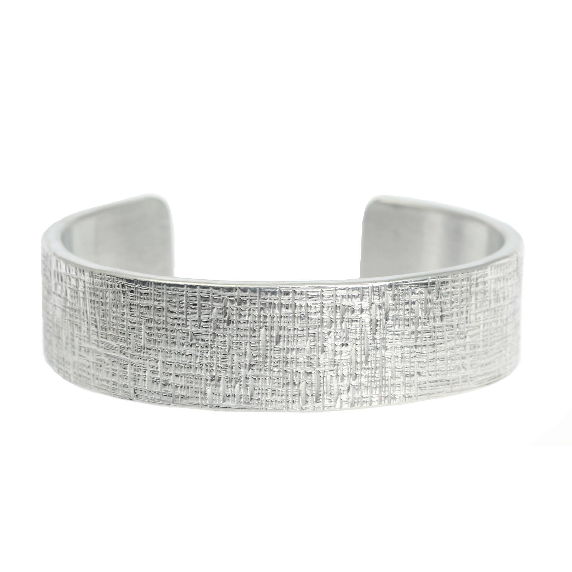 Stylish Linen & Aluminum Cuff Bracelet for Women - Boho Chic Handmade Jewelry - Perfect for Casual Wear, Parties & Gifts