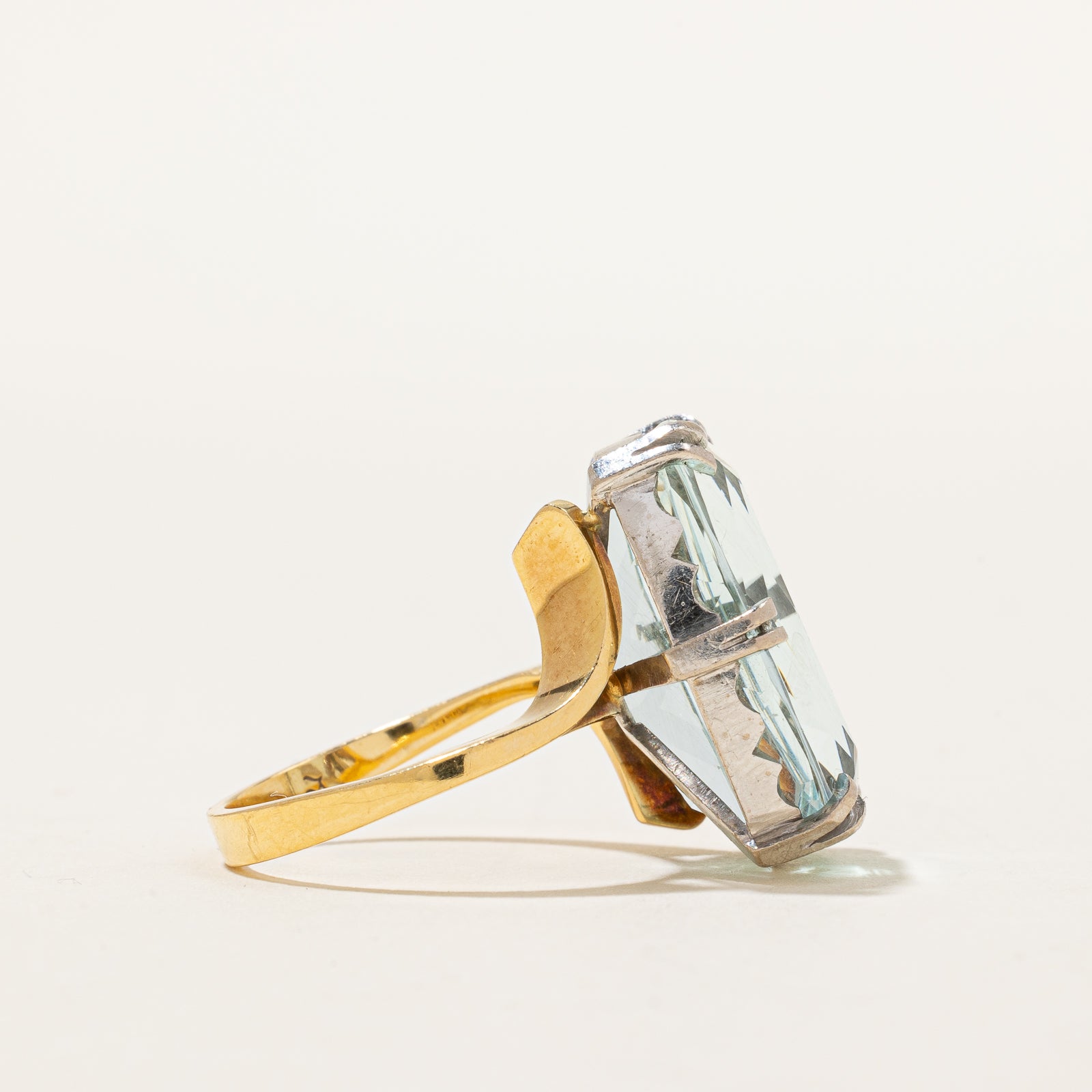 20.00ct Aquamarine Cocktail Ring for Women - Size 8.25 - Elegant Statement Jewelry for Parties, Weddings & Special Occasions