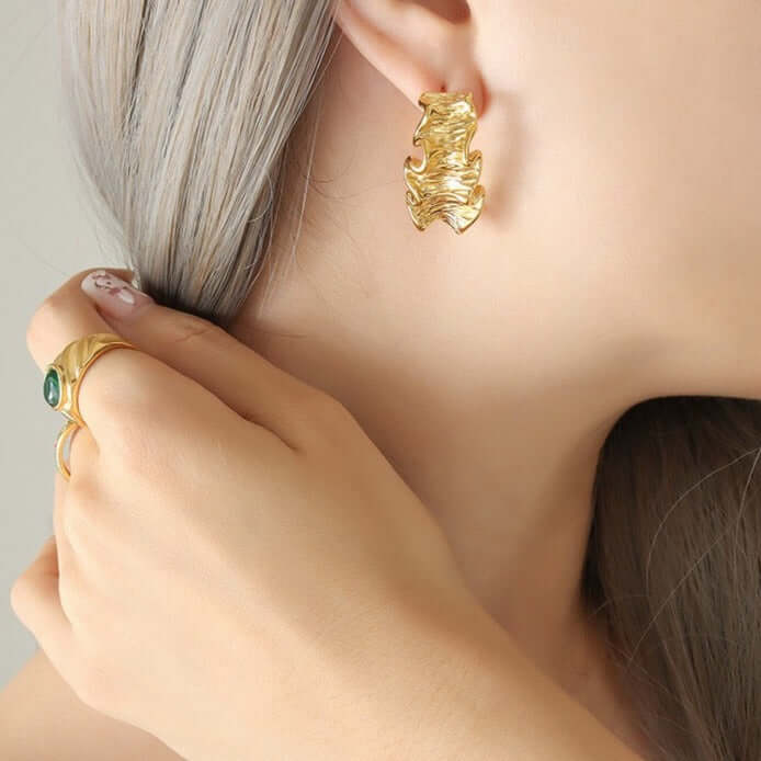 18K Gold Crinkle Huggie Hoop Earrings for Women | Trendy Everyday & Party Jewelry | F219