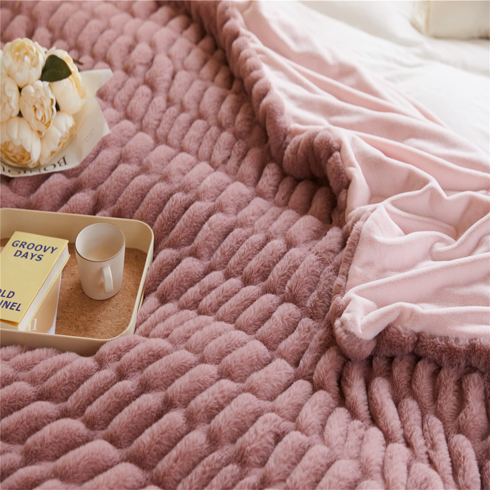 Luxury Super Soft Faux Fur Throw Blanket - 59