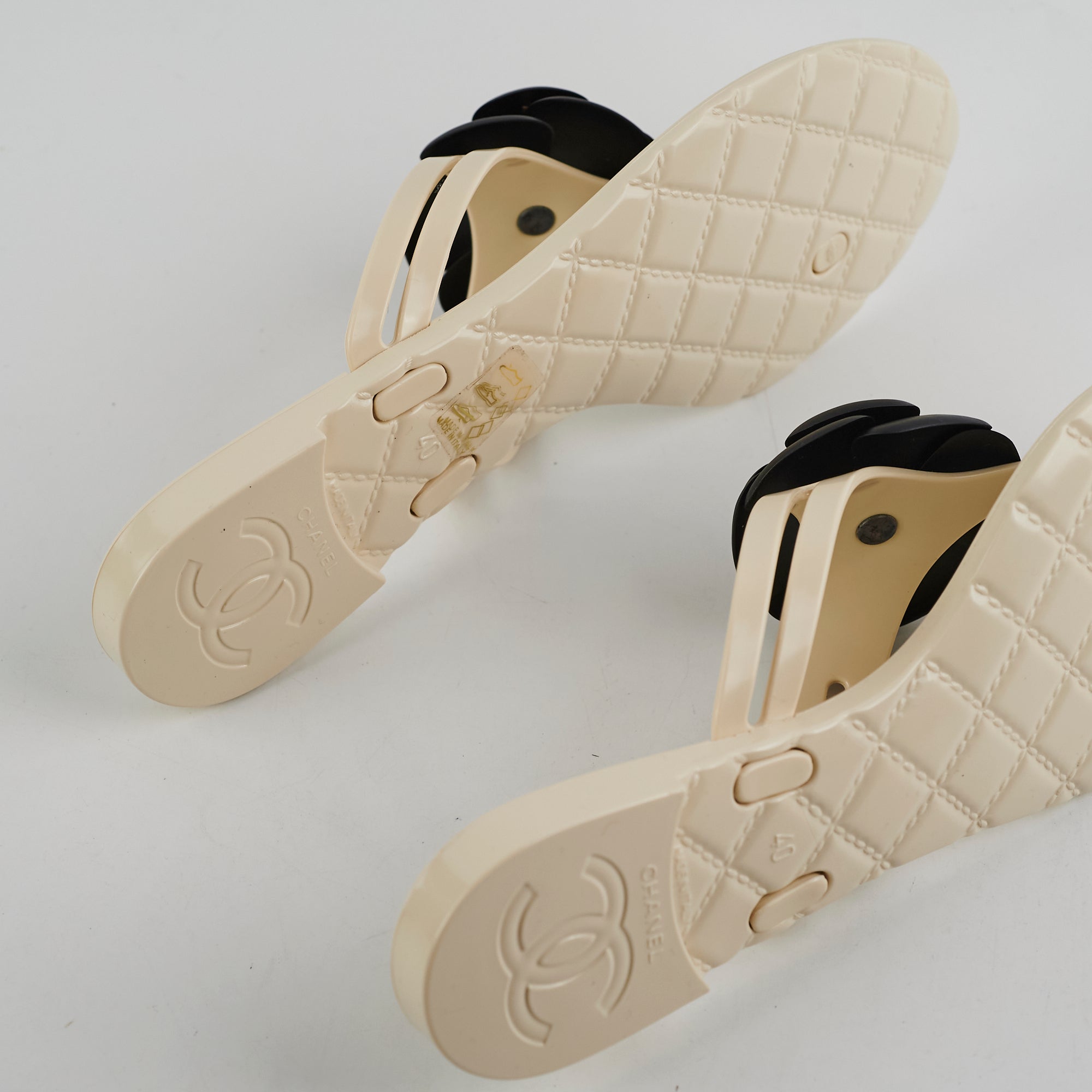 Chanel Camelia Jelly Sandals for Women - Beige & Black Summer Slide Sandals Size 40 EU - Comfortable Luxury Beach Sandals for Vacation, Pool Party & Casual Outings