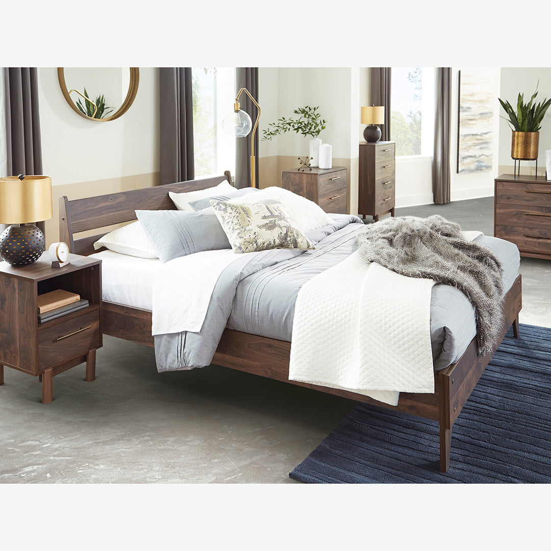 Calverson Queen Size Bed Frame - Modern Upholstered Platform Bed with Wooden Slats - Perfect for Master Bedroom, Guest Room & Apartment