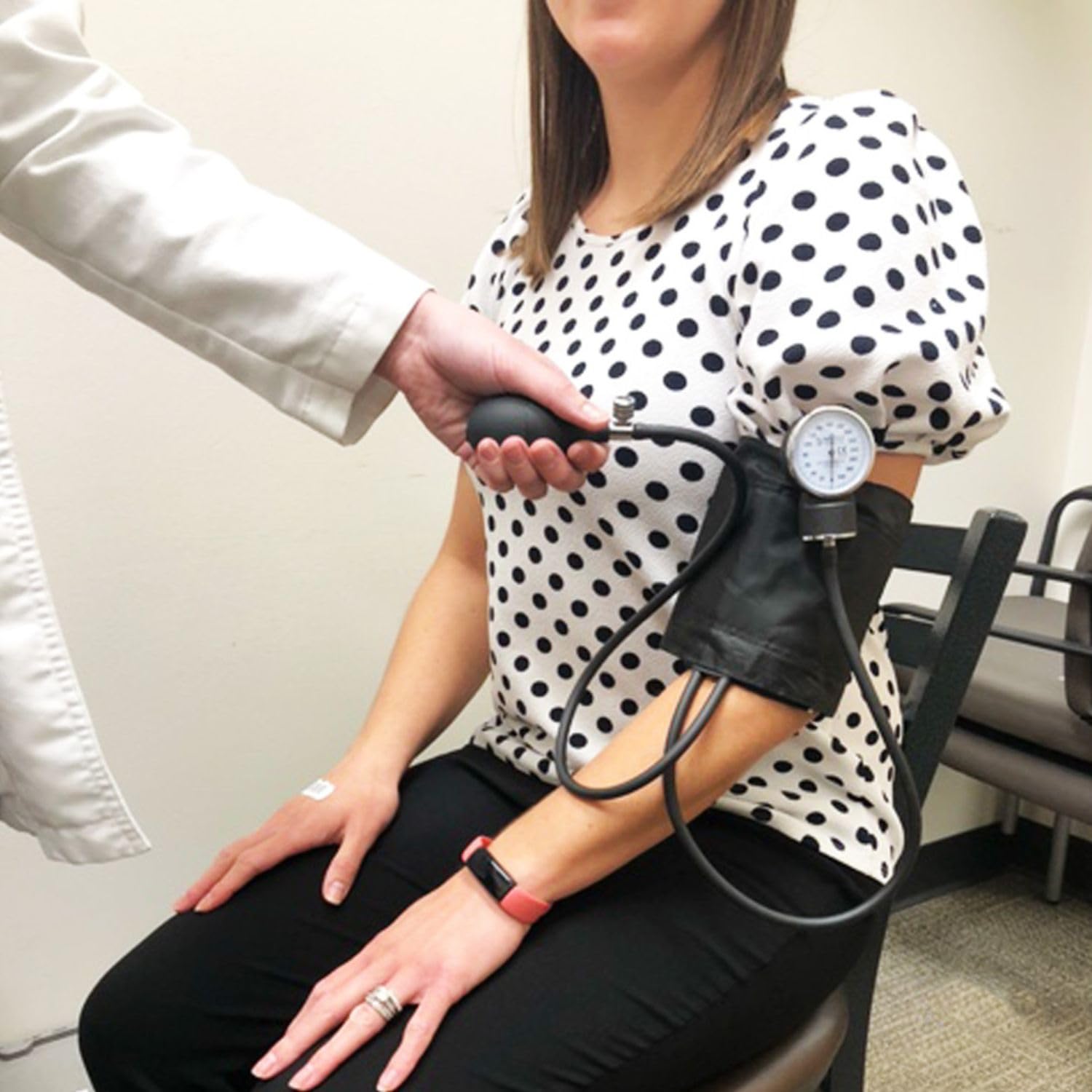 Extra Large Blood Pressure Cuff for Adults - XL Manual BP Monitor Arm Cuff with Aneroid Sphygmomanometer - Medical Grade Home Use & Elderly Care - Includes Carrying Case - Ideal for Home Health Monitoring and Senior Care