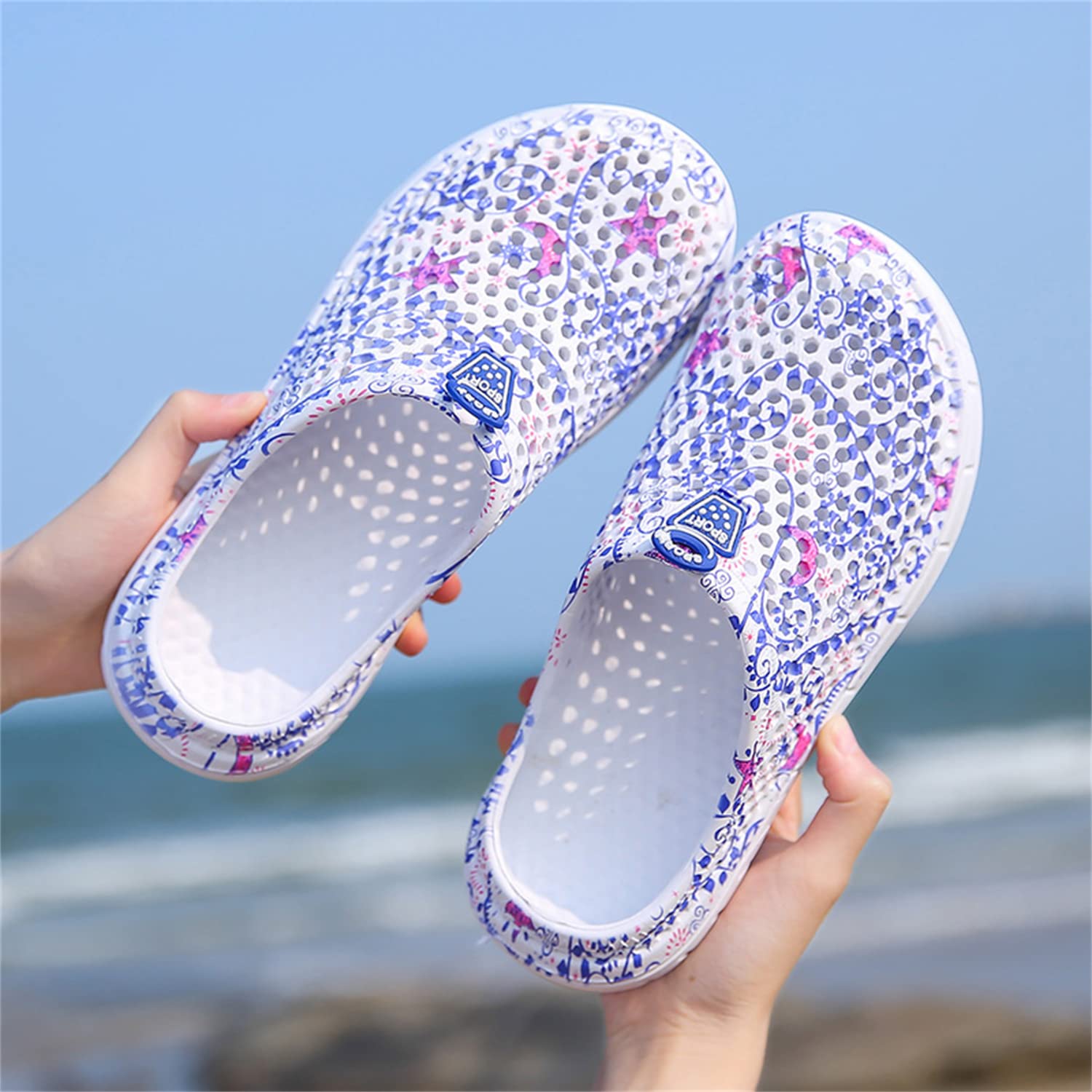 **Women's Garden Clogs - Breathable Water Shoes for Beach, Bathing, Walking & Travel - Comfortable Slip-On Footwear for Home, Pool & Outdoor Use**
