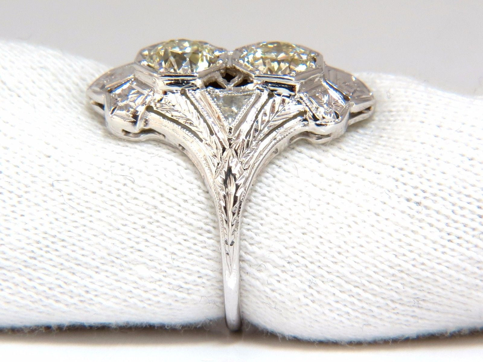 Antique 2.20ct Old Mine Round Natural Diamond Ring in 18K Gold - Perfect for Vintage Weddings, Anniversary Gifts & Heirloom Jewelry
