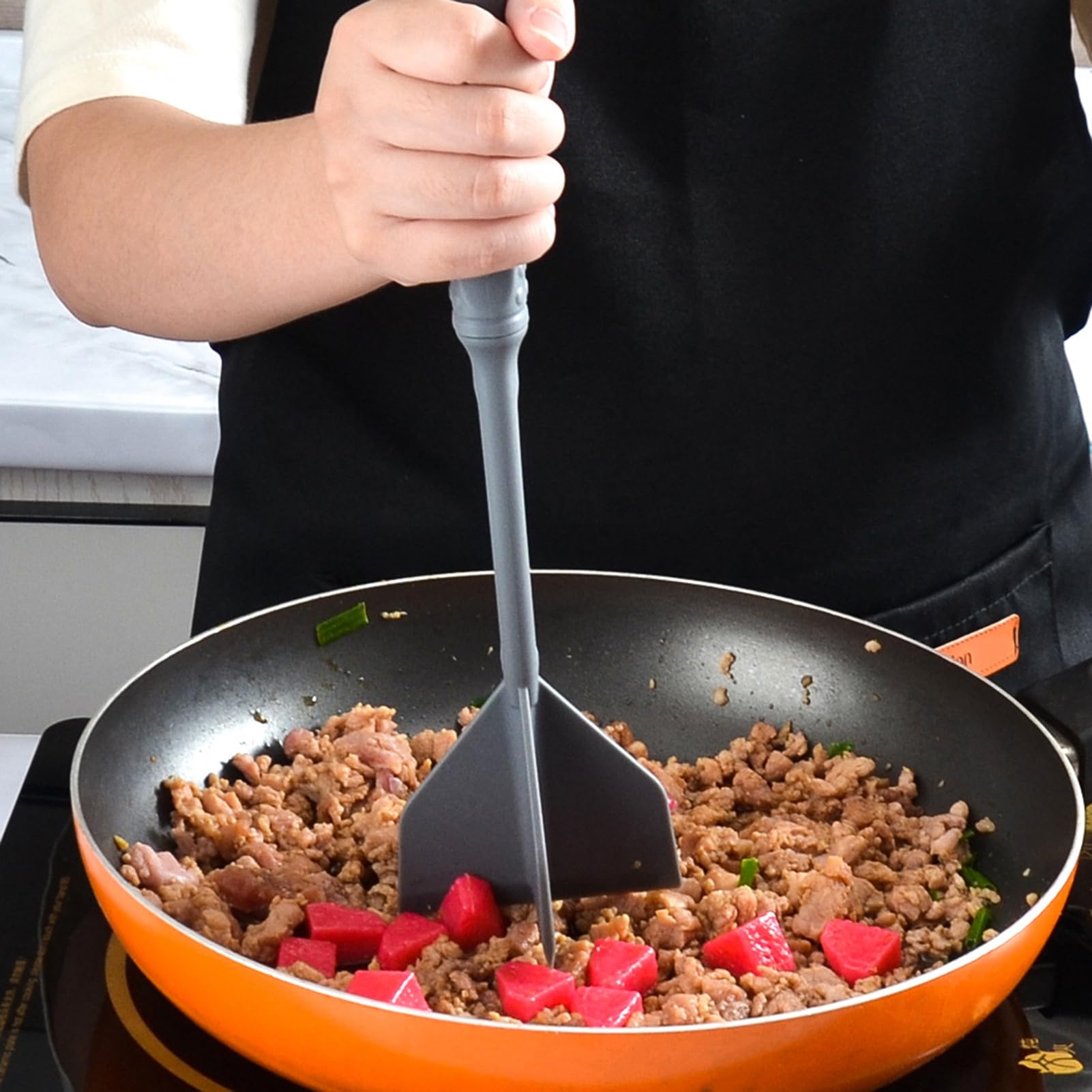4-Blade Manual Hamburger Meat Chopper with Long Handle - Heavy Duty Ground Beef Mixer for Patties, Egg Salad & Mashed Potatoes - Perfect for Kitchen, BBQ & Food Prep