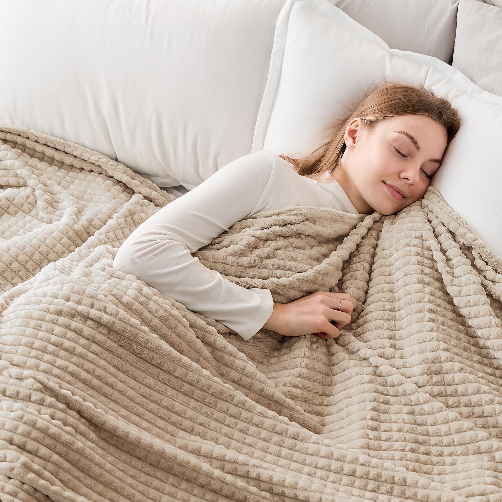 Premium EMME Fleece Blanket Twin Size - Ultra Soft & Warm Flannel Throw for Couch, Bed, Sofa, Chair - Plush Cozy Blanket with Geometric Grid Design (Beige, 60'' x 80'') - Perfect for Winter Nights, Lounging & Home Decor