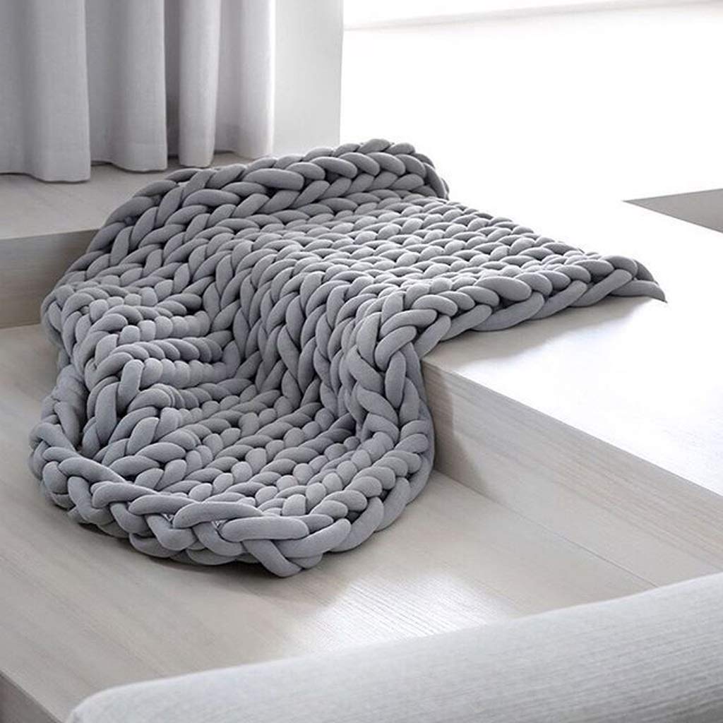 Chunky Knit Wool Blanket - Handmade Thick Yarn Roving Plaid Throw for Sofa, Bed & Couch - Soft Warm Winter Blanket 60x60cm - Perfect for Cozy Nights, Gifts & Home Decor