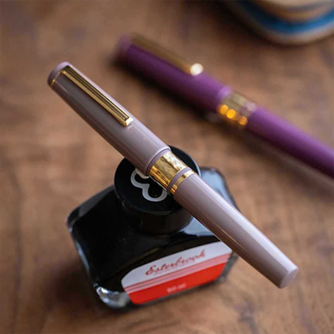 Esterbrook Model J Fountain Pen - Violet Ink Fountain Pen for Writing, Calligraphy & Collecting - Vintage Style Fountain Pen for Professionals & Enthusiasts