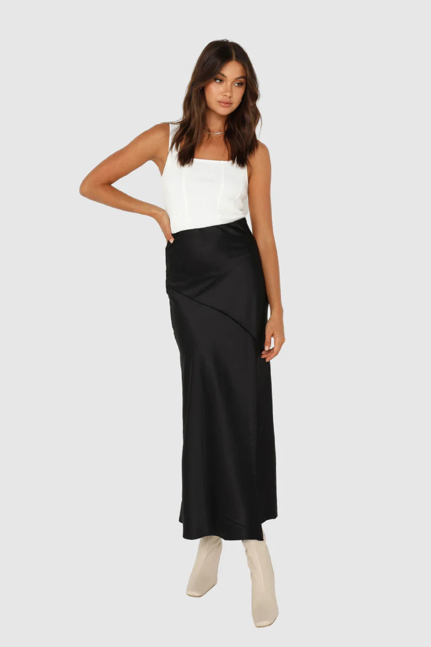 Layla Midi Skirt for Women - Flowy A-Line Knee Length Skirt with Pockets | Perfect for Work, Date Night & Summer Outfits