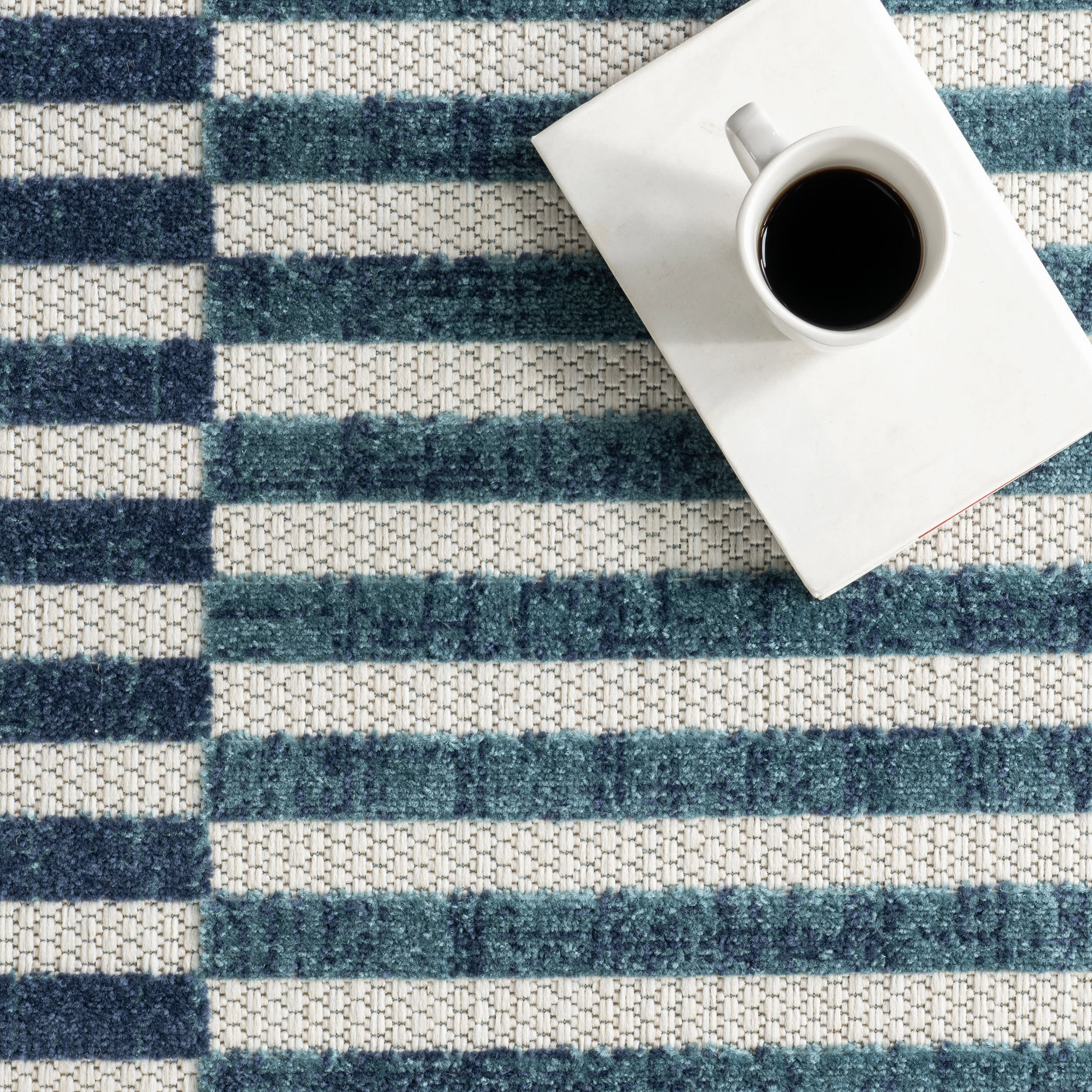Premium Blue Indoor/Outdoor Rug - Soft & Durable Area Carpet for Patio, Deck, Living Room - Water & Fade Resistant - Perfect for Home Decor & Outdoor Spaces