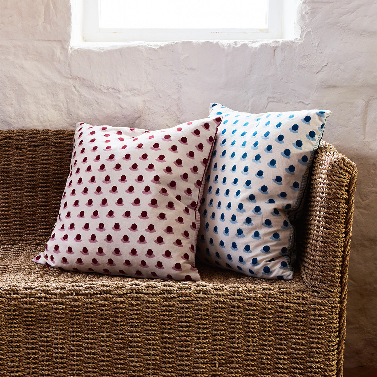 Premium Berry Indigo/Sky Cushion - Soft & Comfortable Throw Pillow for Sofa, Bed, or Outdoor Use - Perfect for Home Decor, Living Room, and Patio Relaxation