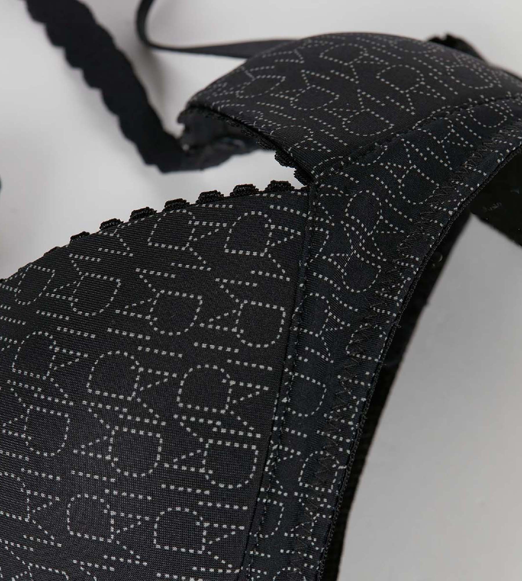 DIM TOUCH Black Triangle Underwire Bra for Women - Comfortable Lace Bralette for Everyday Wear, Date Night & Lounge