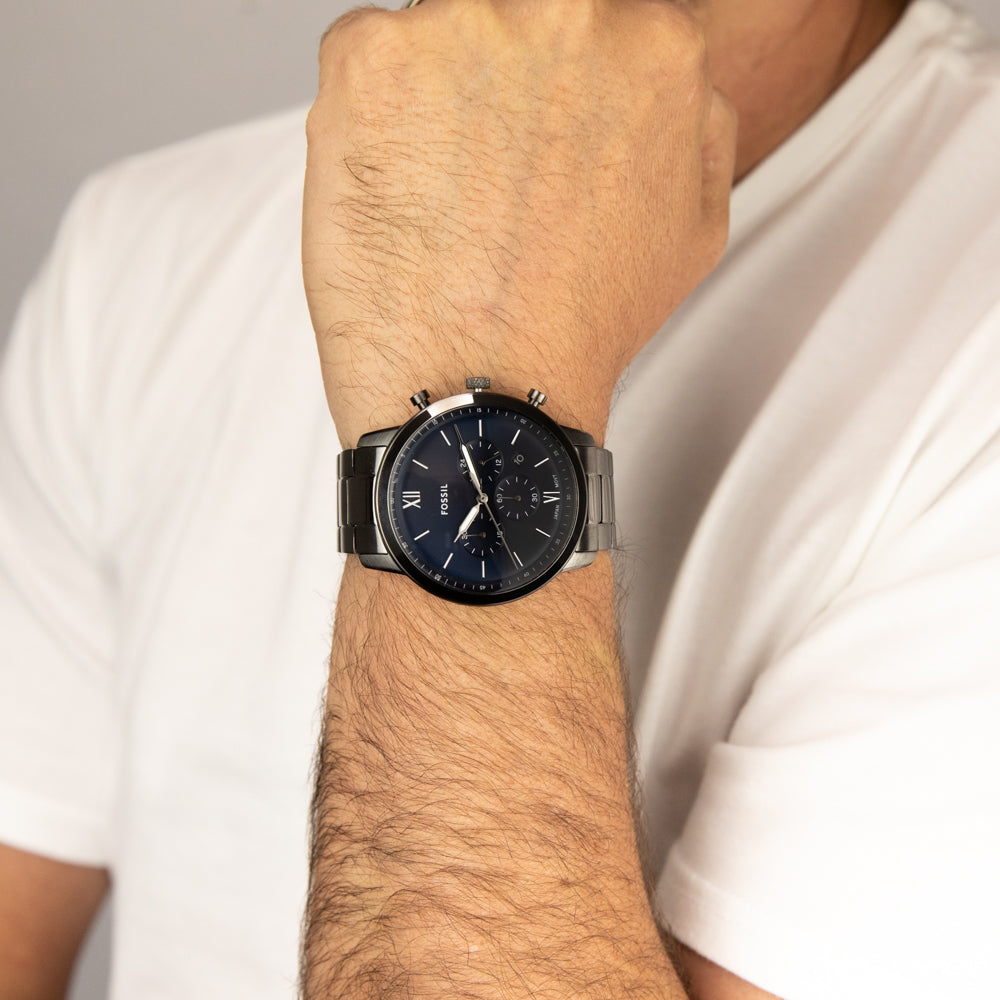 Fossil Neutra FS6111 Chronograph Watch for Men - Stainless Steel Mesh Band, Water Resistant, Date Display - Perfect for Business, Casual & Everyday Wear