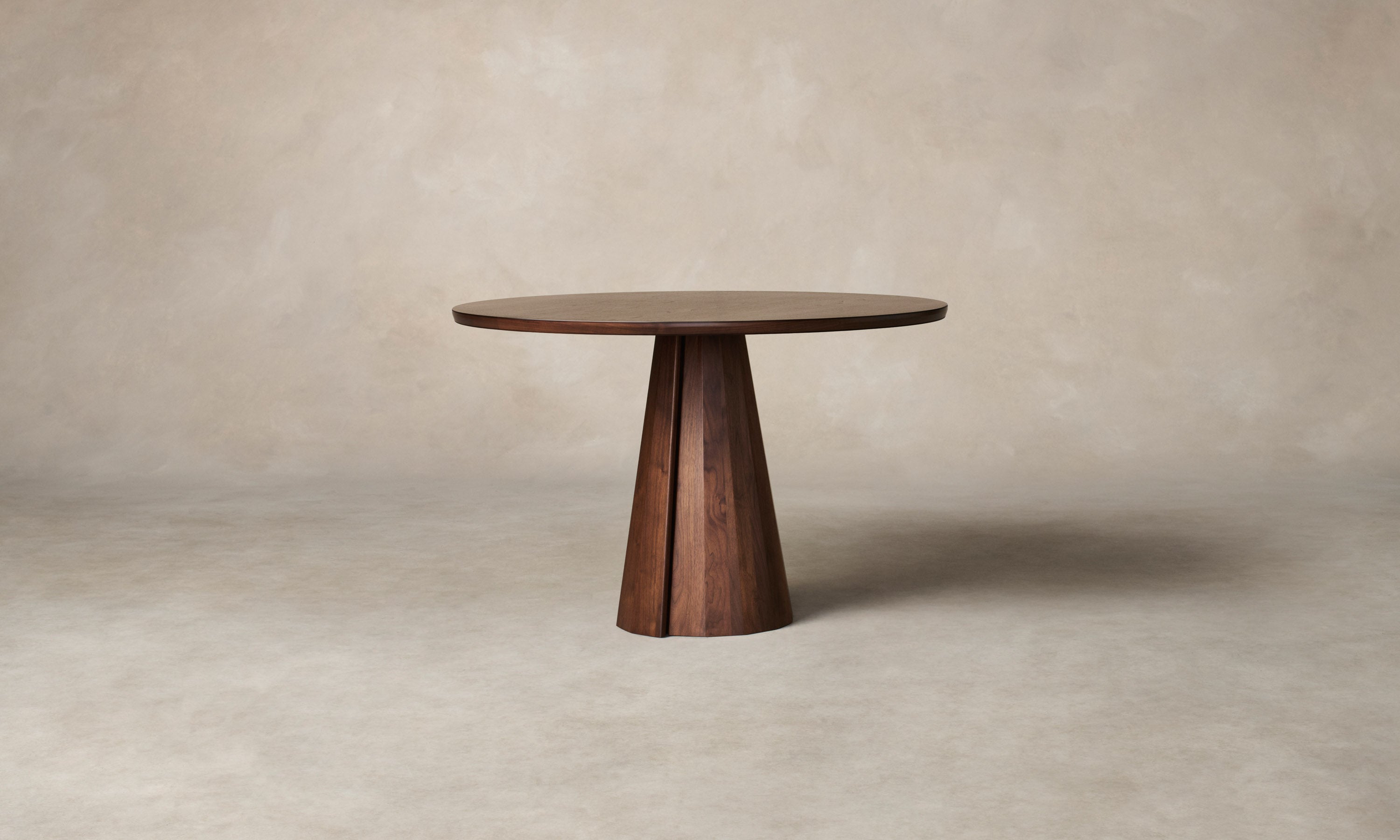 Modern Round Dining Table for 6 - Solid Wood Bank Style Kitchen Table - Perfect for Family Dinners & Small Space Dining Rooms