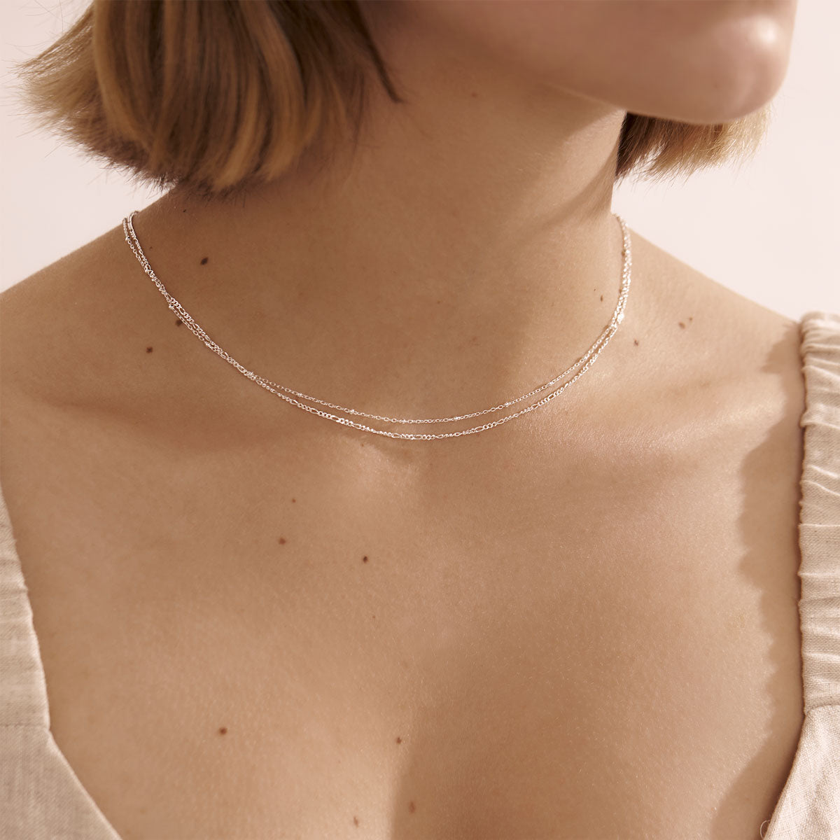 Elegant Twin Chain Necklace for Women - Dainty Layered Gold & Silver Necklaces - Perfect for Everyday Wear, Date Nights & Gifting