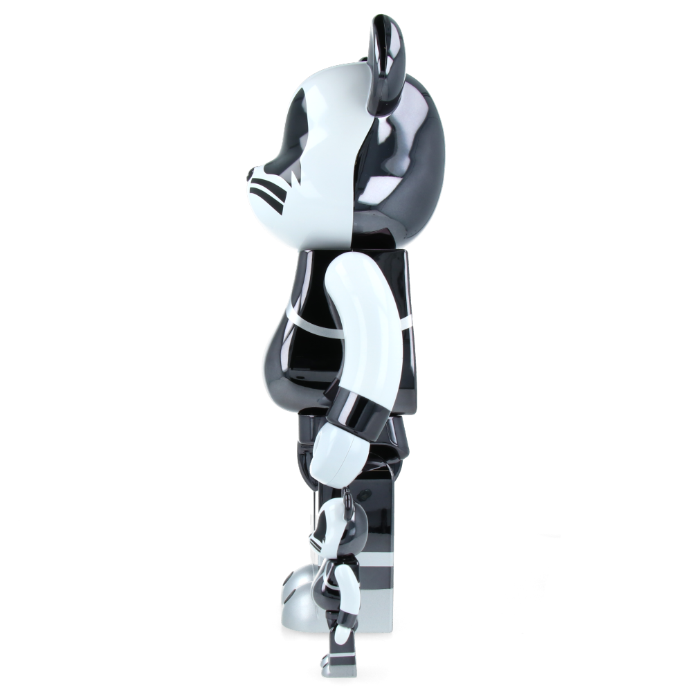 100% & 400% Bearbrick Kiss Catman Chrome Version Collectible Art Toy - Perfect for Display in Home, Office or Anime Collections