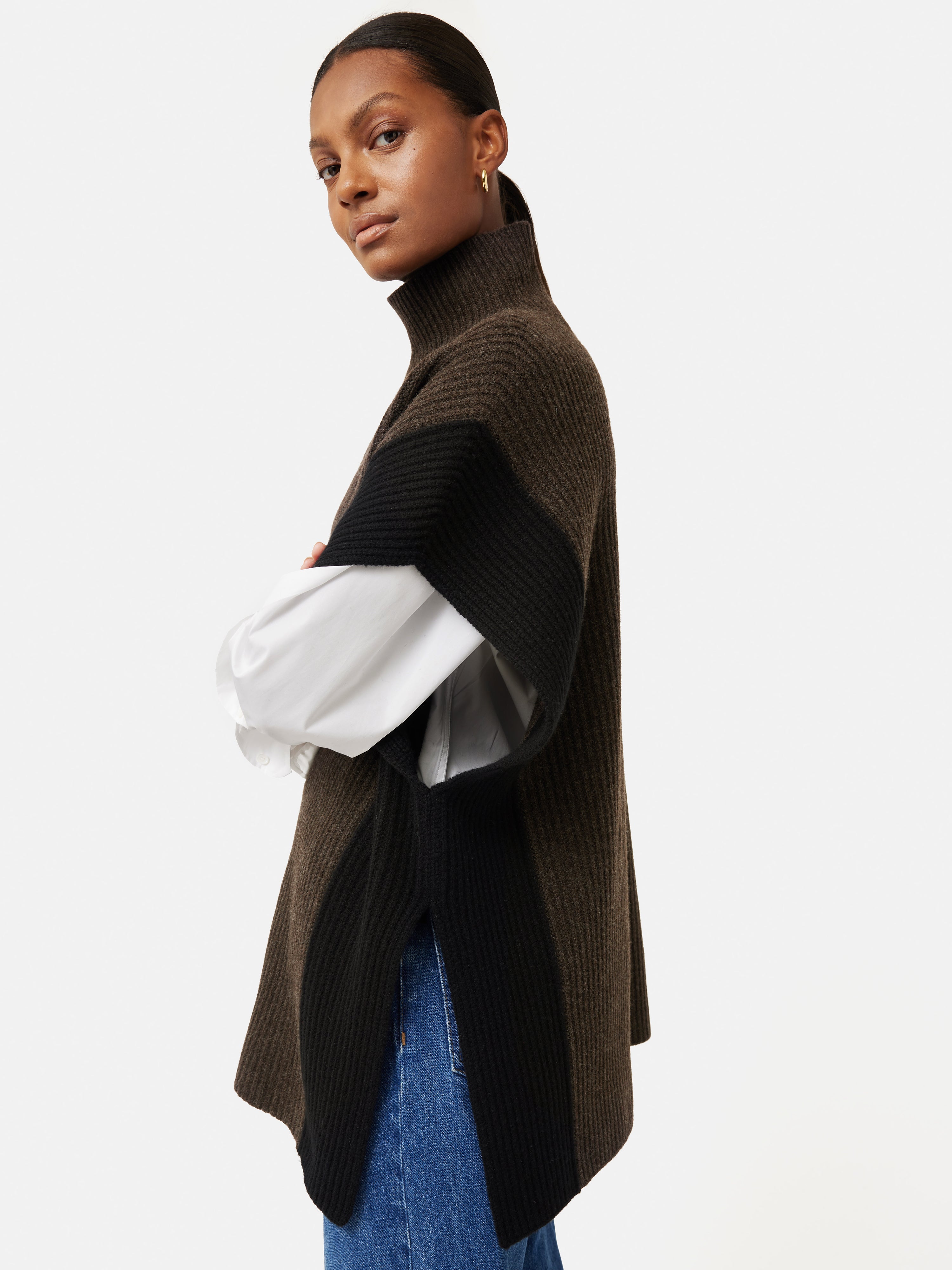Merino Wool Rib Tabard Poncho for Women - Soft & Warm Brown Knitted Shawl Wrap - Perfect for Fall, Winter, and Outdoor Activities