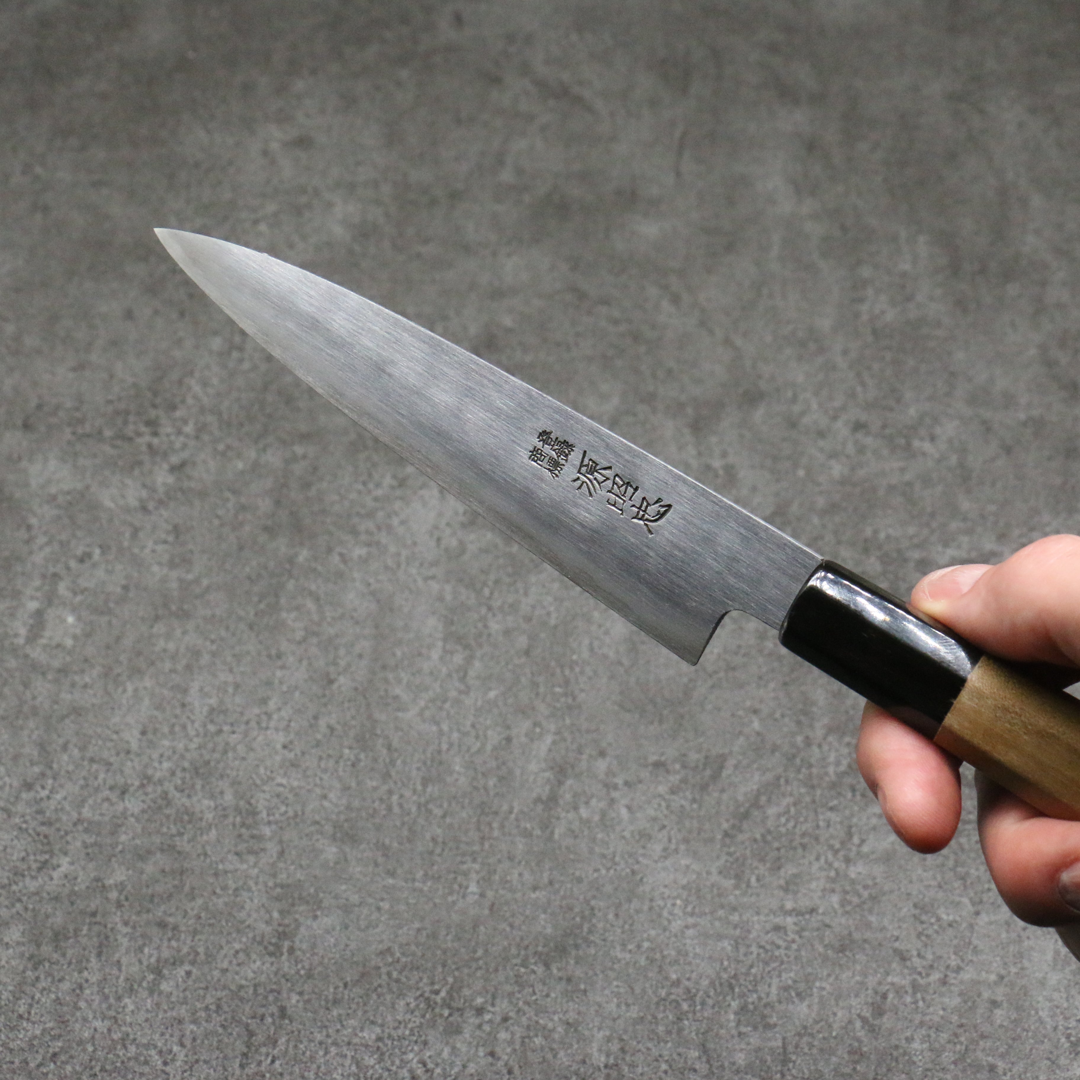 Minamoto Akitada White Steel No.2 Japanese Utility Knife 150mm - Magnolia Wood Handle - Professional Chef Knife for Slicing, Peeling & Precision Cutting