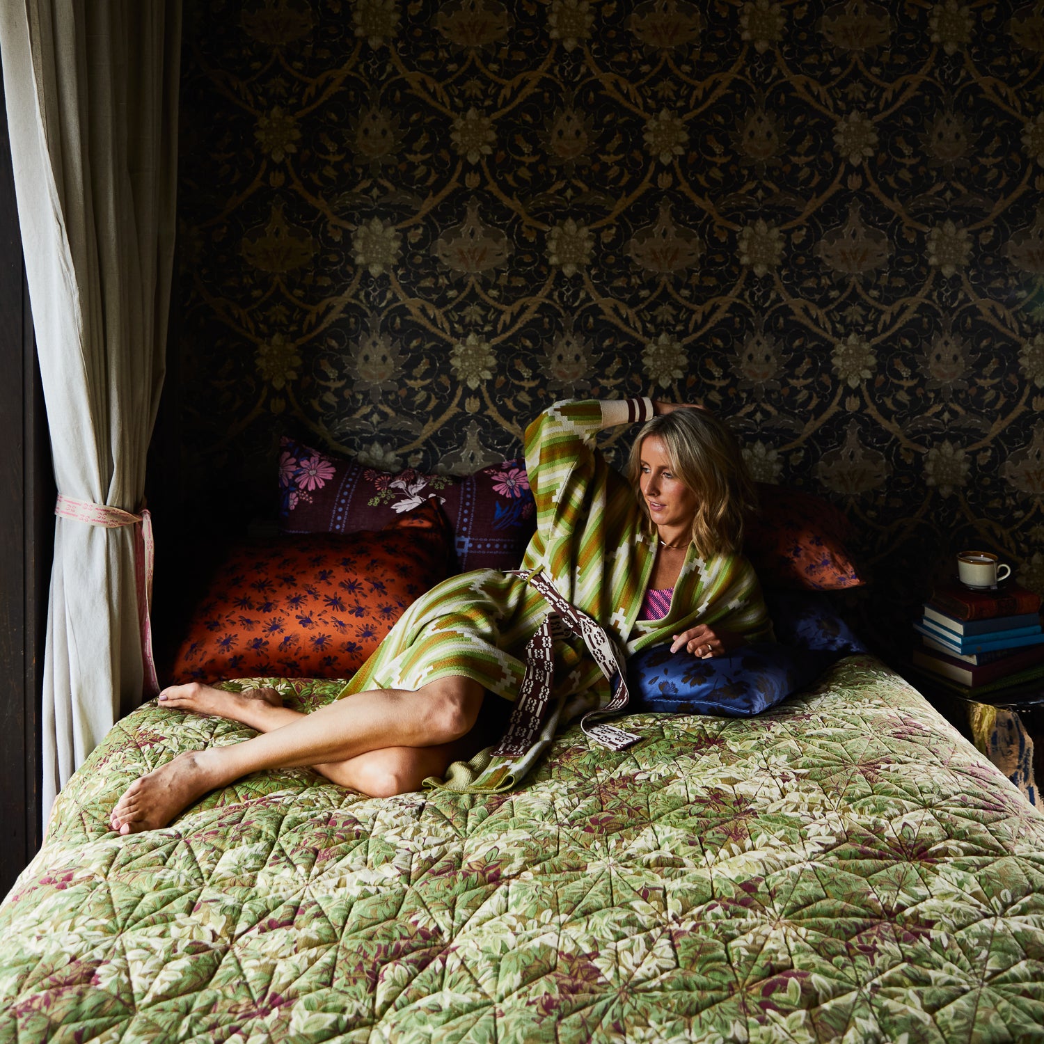 Luxury Nisha Jacquard Robe for Women - Elegant Floral Kimono Robe with Pockets - Perfect for Spa, Bridal Shower & Loungewear