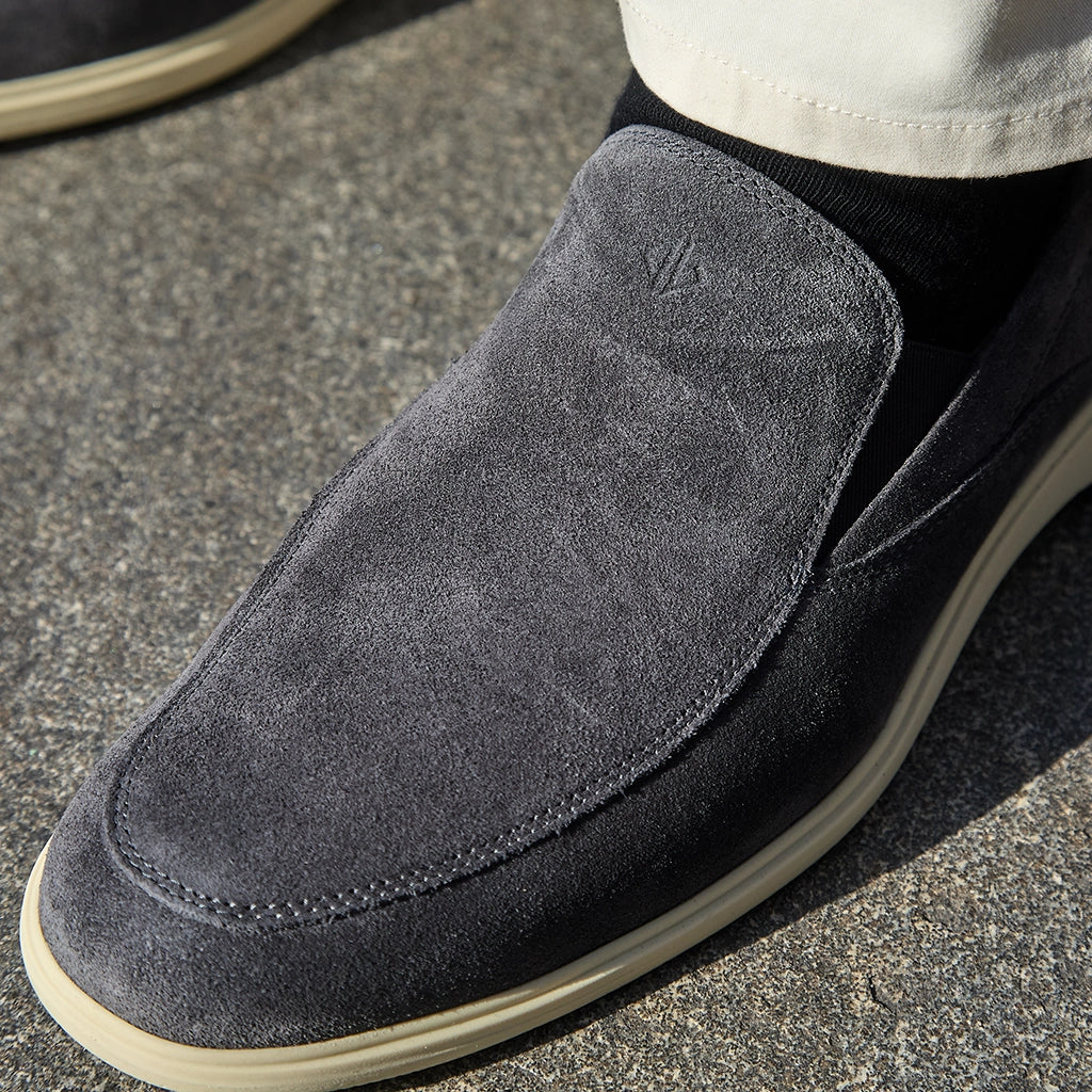 Premium Carbon Fiber Slip-On Shoes for Men & Women - Lightweight, Comfortable & Stylish - Perfect for Casual Wear, Running & Outdoor Activities
