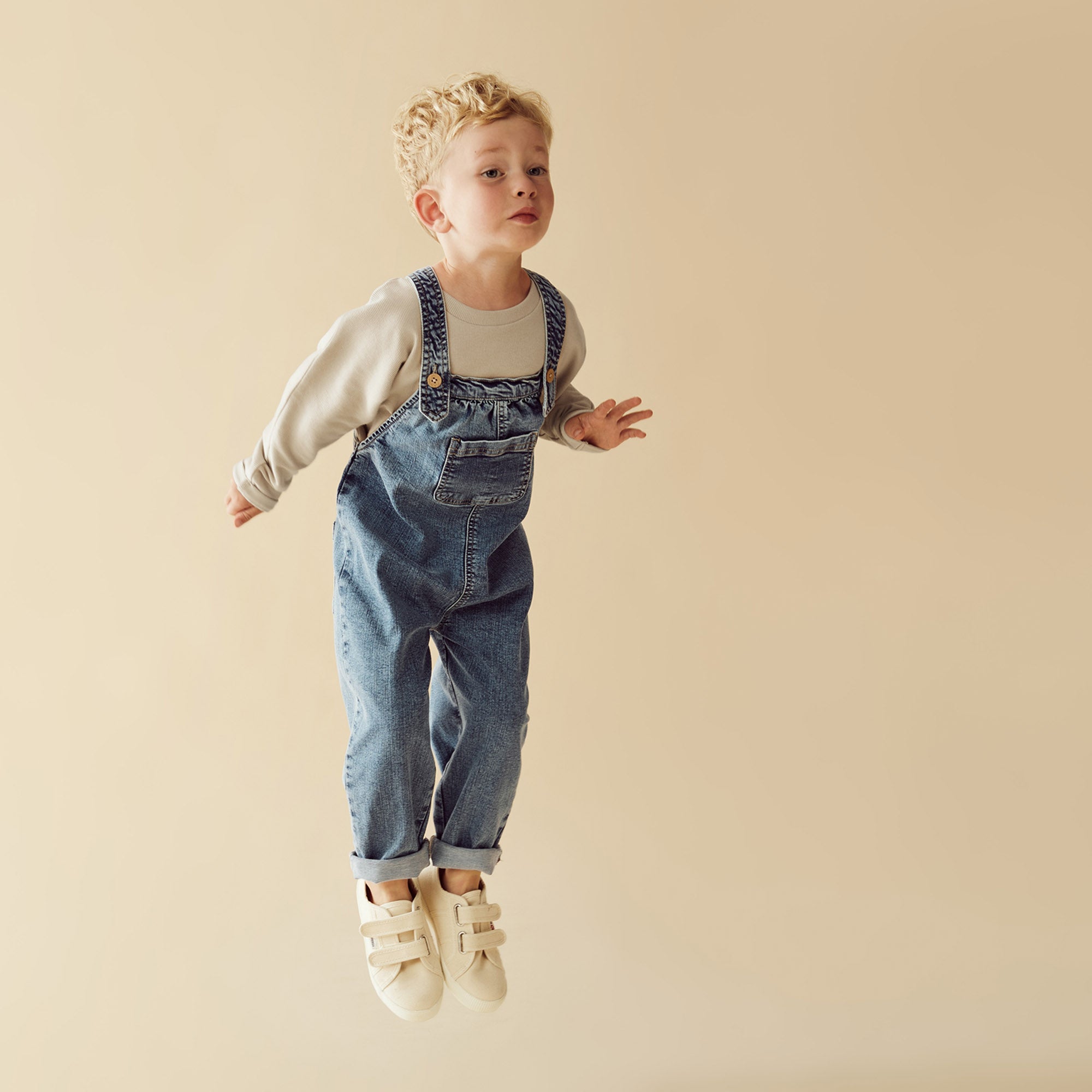 Organic Denim Overalls for Women & Men - Eco-Friendly Cotton Jumpsuit with Adjustable Straps - Perfect for Casual Wear, Gardening & Outdoor Activities