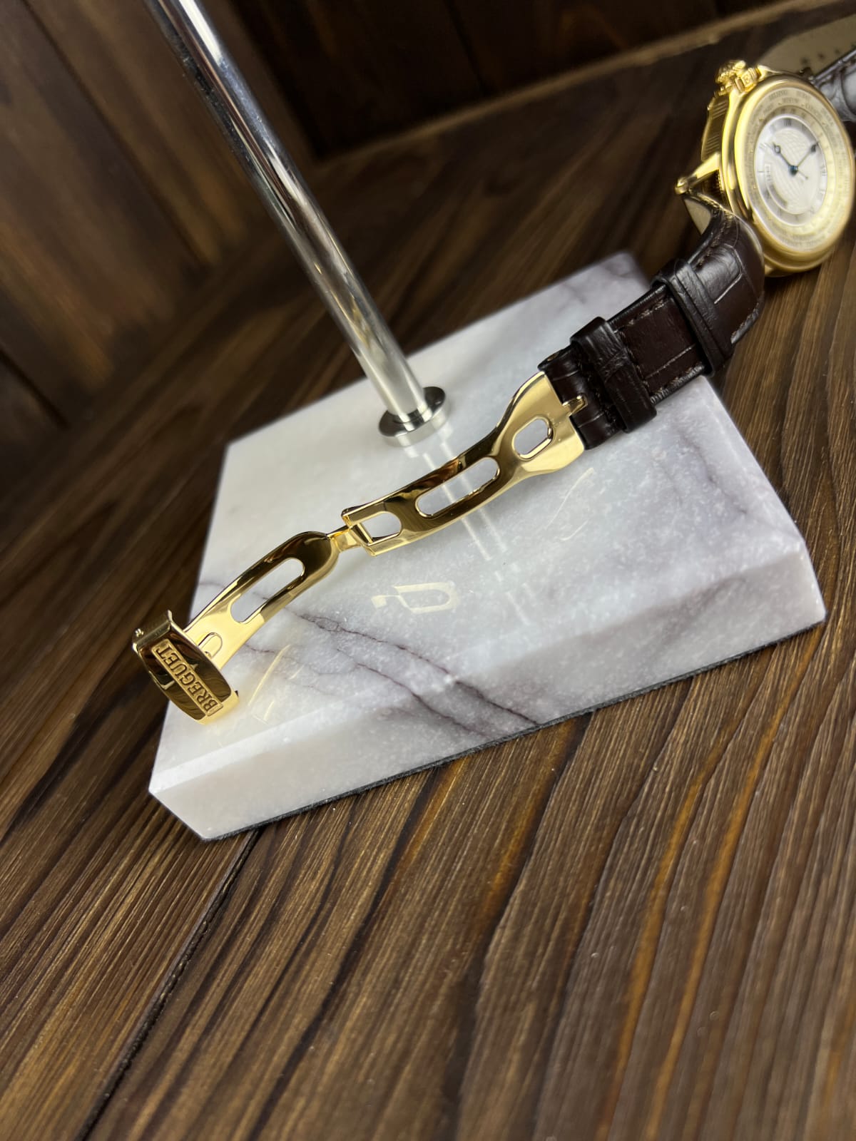 Breguet Marine Hora Mundi 18K Yellow Gold Men's Watch - 24 Time Zones World Time Luxury Timepiece for Business Travelers & Global Professionals