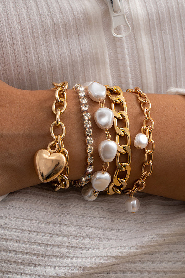 Vintage Baroque Pearl Bracelet - Unique Shaped Imitation Pearls for Women, Elegant Jewelry Gift for Parties, Weddings & Special Occasions