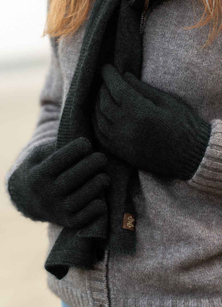 Premium Merino Wool & Possum Fur Gloves - Ultra Warm Winter Gloves for Men & Women - Perfect for Skiing, Hiking & Outdoor Activities