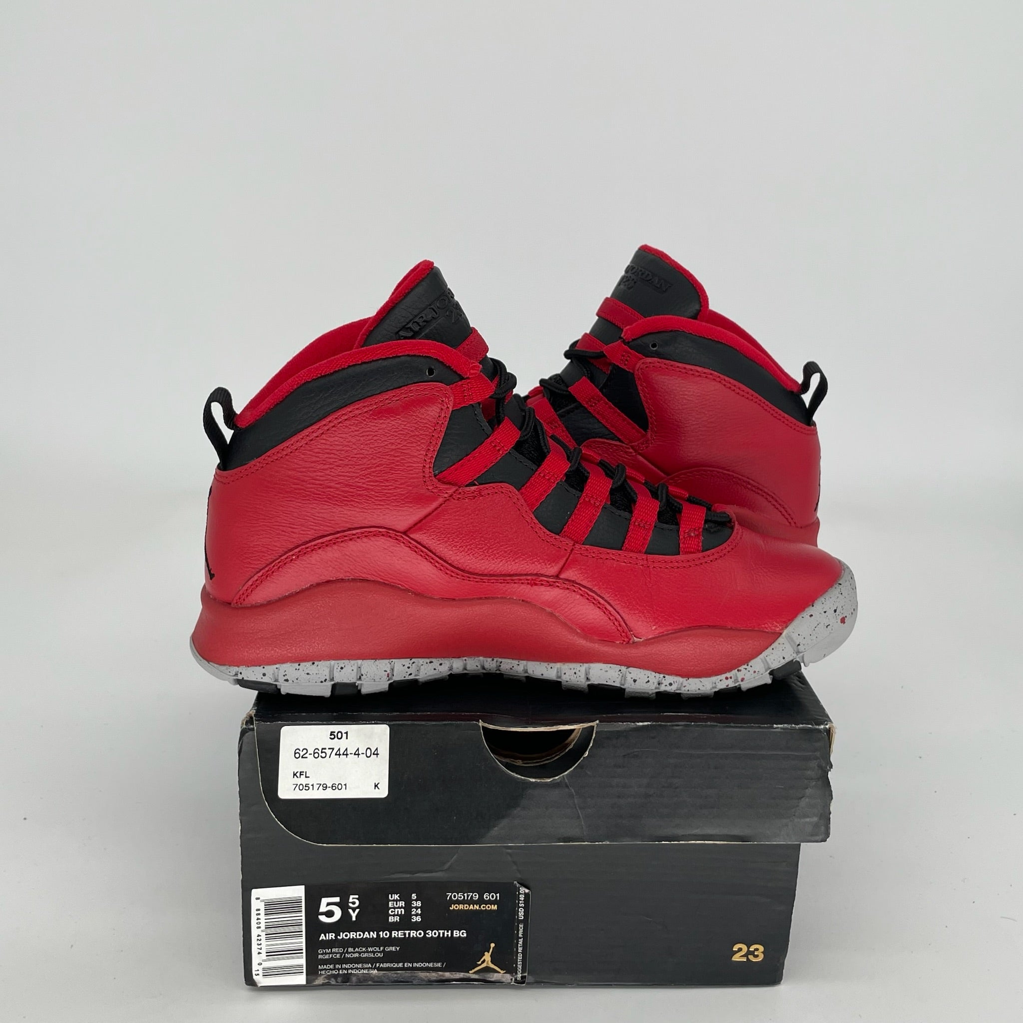 AIR JORDAN 10 Bulls Over Broadway Basketball Shoes - Size 5.5Y (705179-601) - Retro Sneakers for Men & Women - Perfect for Streetwear, Sports & Casual Fashion