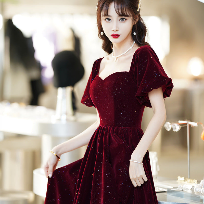 Elegant A-Line Burgundy Velvet Prom Dress - Shiny Formal Evening Gown for Homecoming, Ball & Special Occasions | Women's Party Dress 546