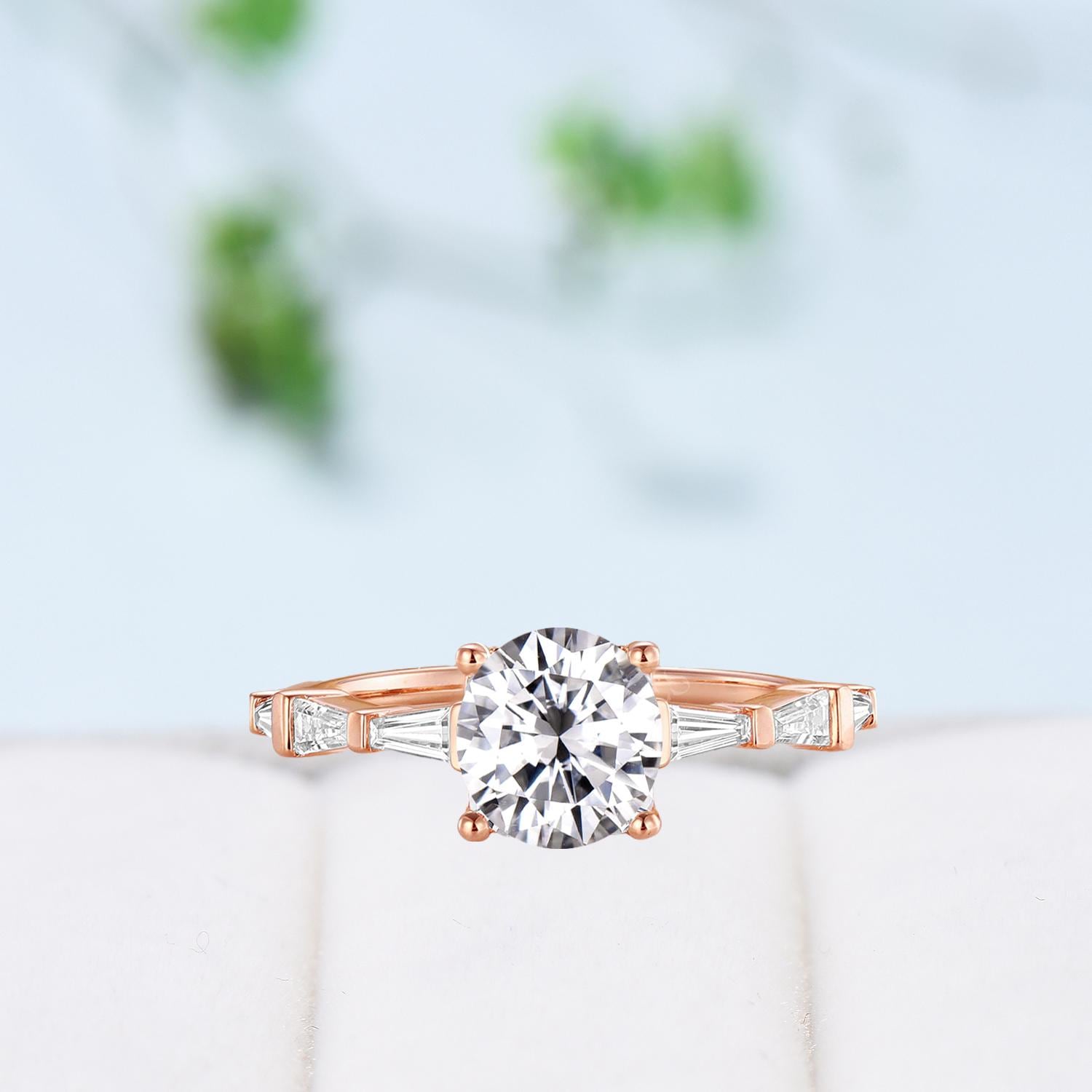 Exquisite Asscher Cut Brilliant Moissanite & Baguette Engagement Ring - 14K Rose Gold Vintage Wedding Band, Unique Anniversary Promise Ring for Women - Perfect for Proposals, Weddings & Special Occasions