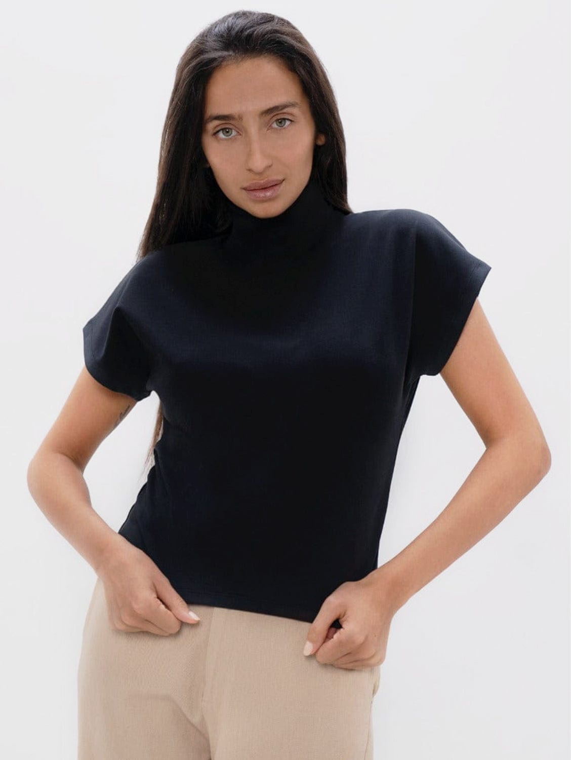 PYRATEX® Cozy Thermal Top for Women - Soft & Warm Black Sand Pullover for Winter, Hiking & Outdoor Activities