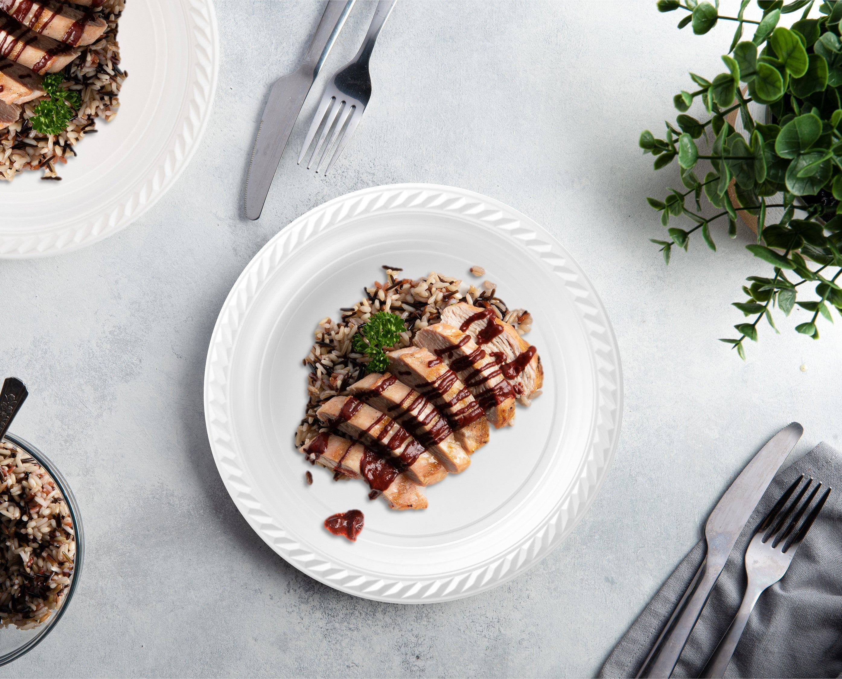 9 Inch White Round Plastic Dinner Plates - Durable & Lightweight Melamine Plates for Restaurants, Catering, Parties, and Everyday Use