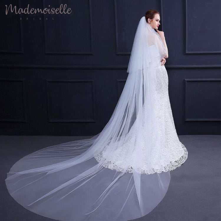 Denisse Veil - Elegant Lace Wedding Veil for Brides | Perfect for Church Ceremonies & Outdoor Weddings