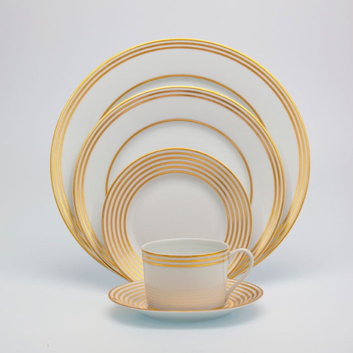 Latitudes Gold Bread and Butter Plates - Elegant Dinnerware Set for Fine Dining, Restaurants, and Home Entertaining