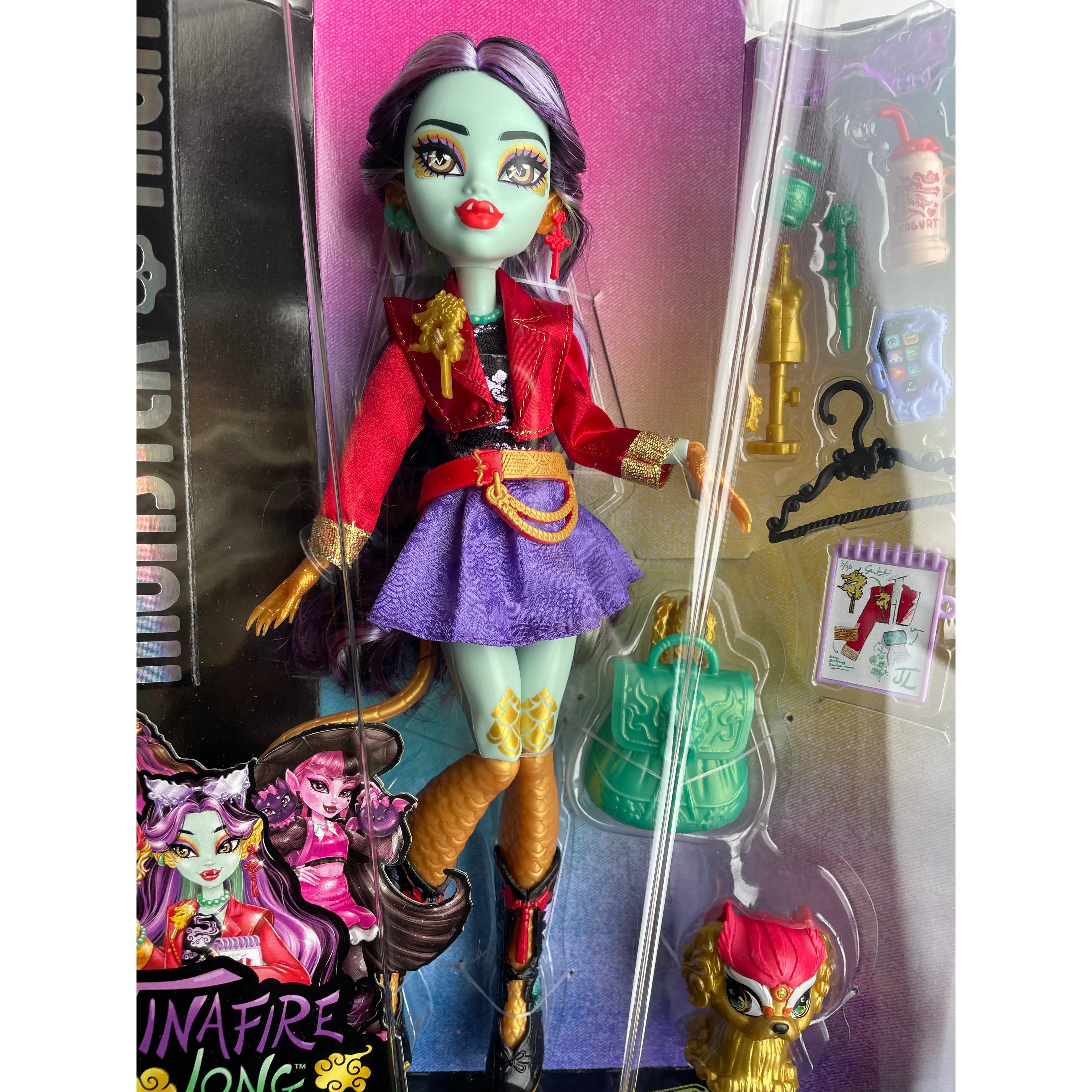 Monster High Jinafire Long Doll - Collectible Fashion Doll with Unique Dragon Design | Perfect for Kids, Collectors, and Halloween Costumes