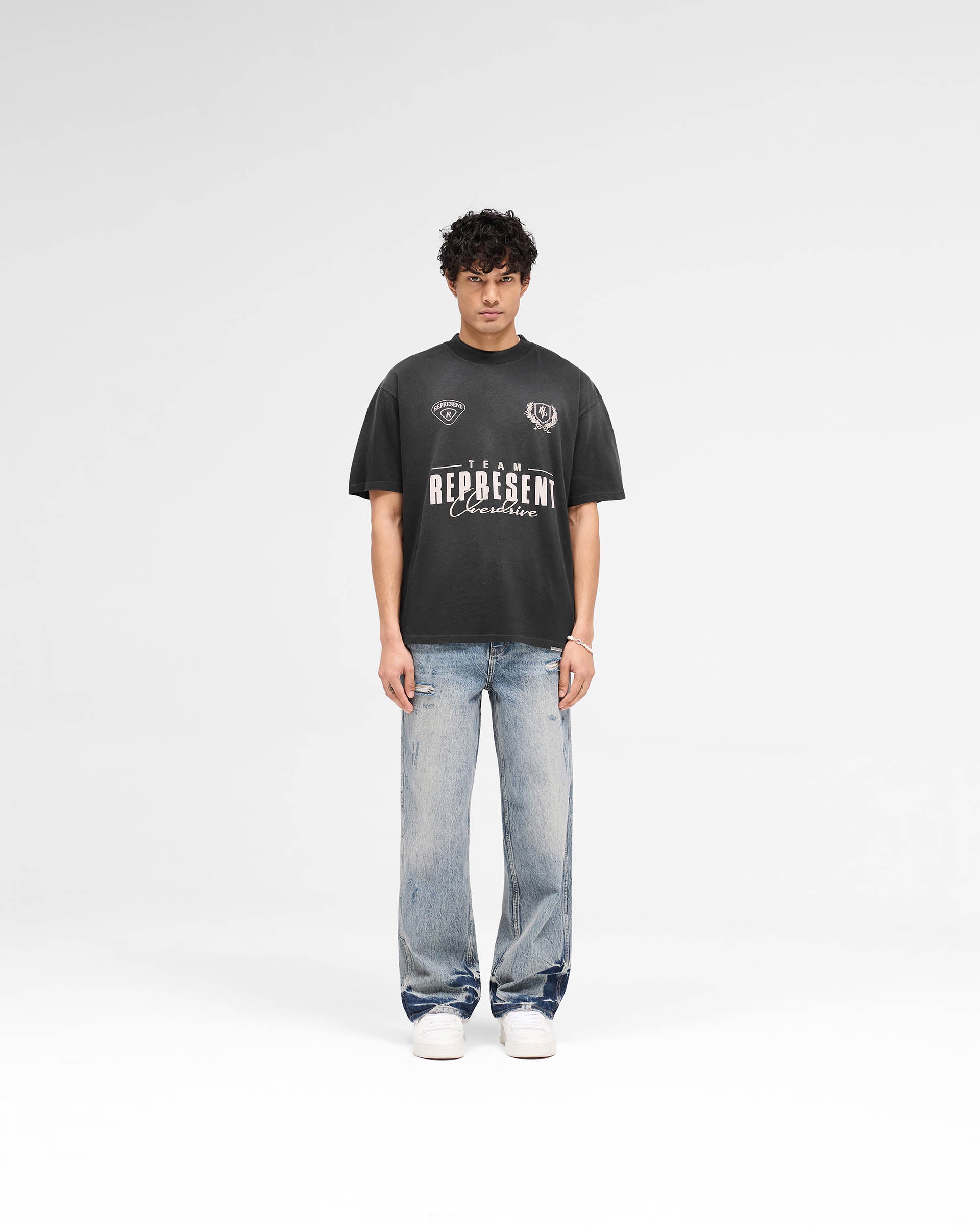 World Championship T-Shirt - Stained Black Design | Comfortable Cotton Tee for Sports Fans & Athletes | Perfect for Gyms, Competitions & Casual Wear