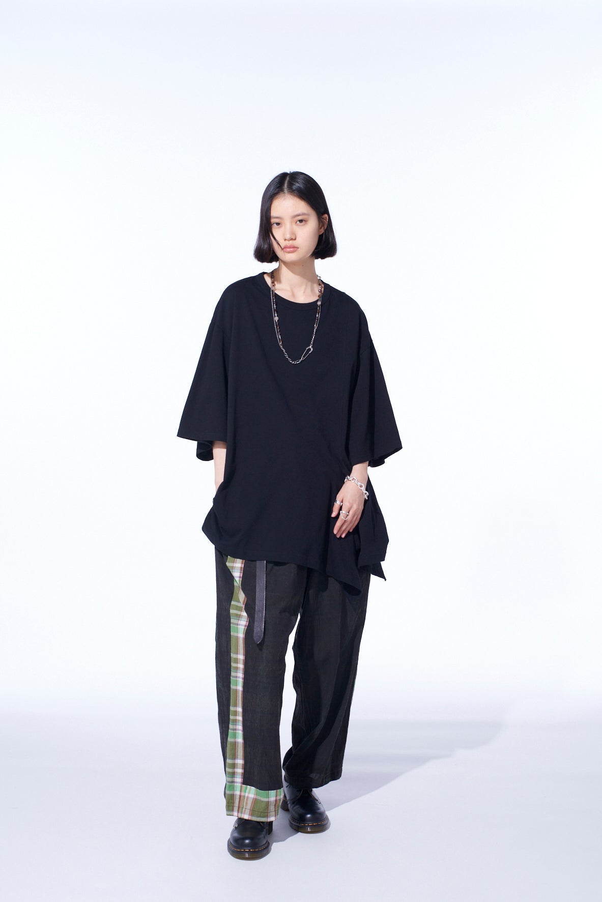 Soft Cotton Jersey Fabric Switch H/S Draped T-Shirt for Women - Comfortable Casual Wear for Everyday Outfits and Layering