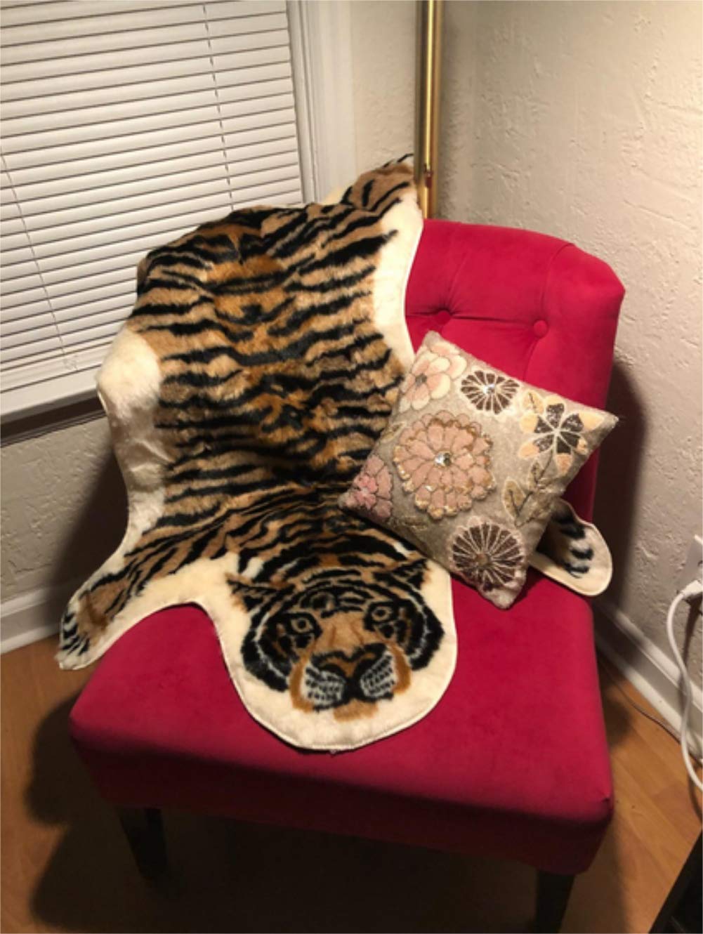 Faux Fur Tiger Print Area Rug - Soft Cowhide Simulation Carpet 31.5x41.3 Inch - Perfect for Living Room, Bedroom & Nursery Decor