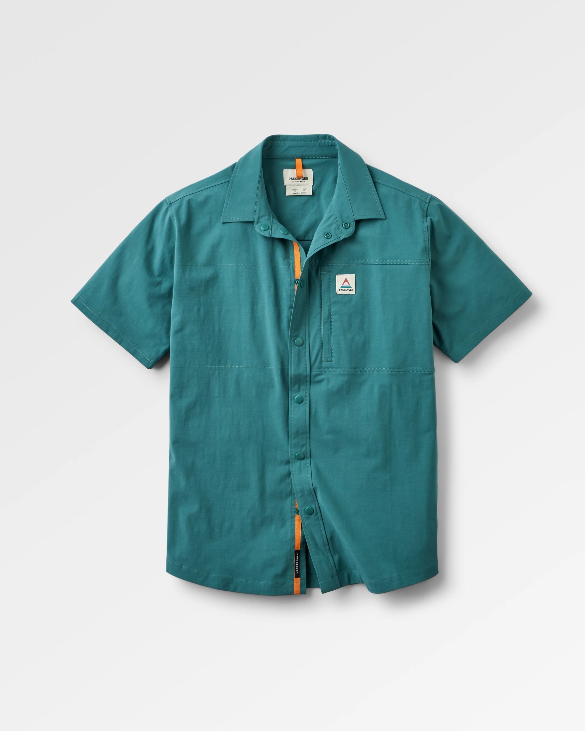 Men's Traveler Short Sleeve Stretch Shirt - Comfortable Deep Ocean Blue Casual Button Down for Business & Vacation - Perfect for Office, Travel, and Outdoor Adventures