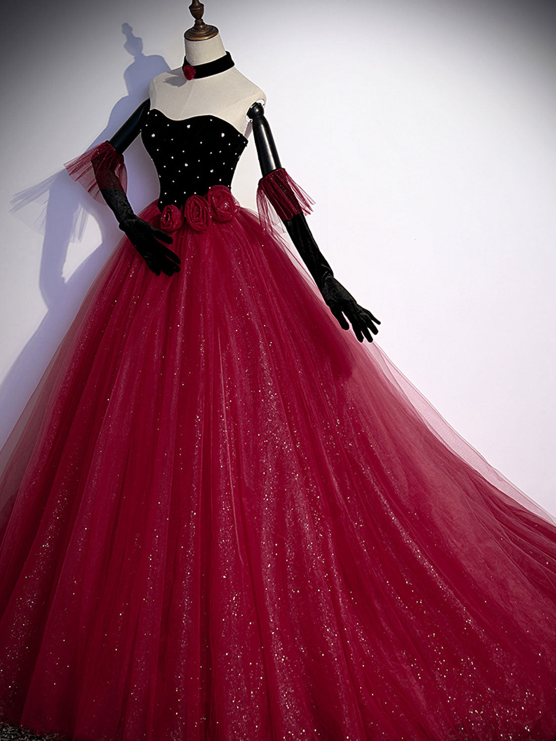 Elegant Burgundy Tulle Long Prom Dress - A-Line Formal Gown for Graduation, Homecoming & Special Occasions | Perfect for Dances, Parties & Evening Events