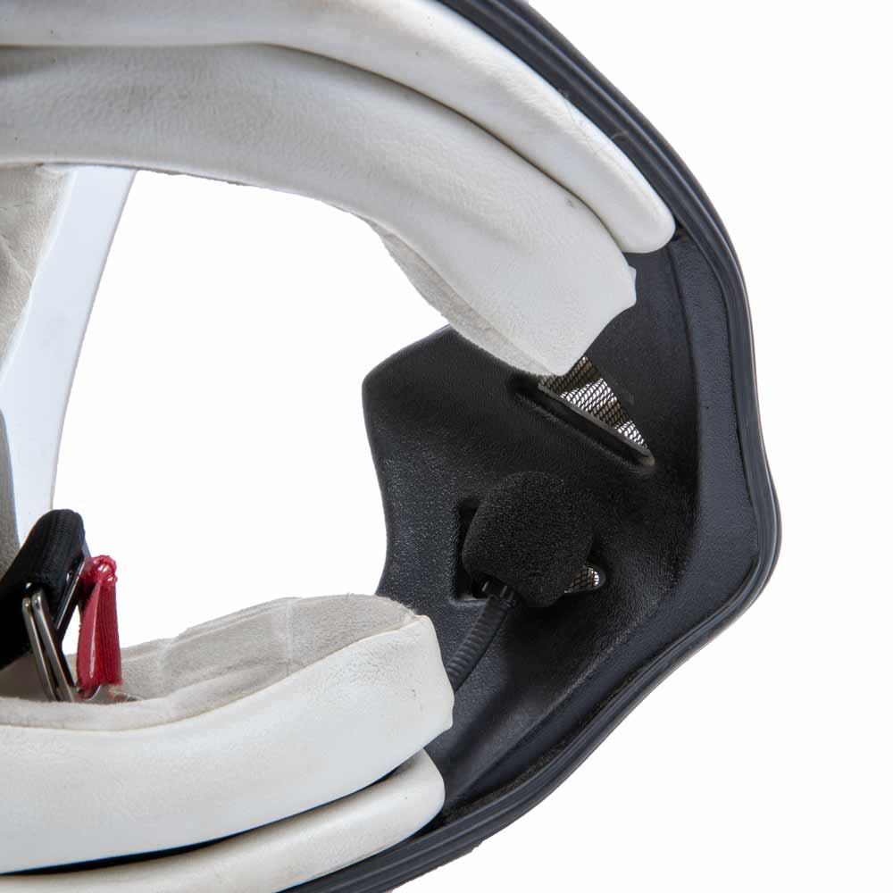 SUPER SPORT Motorcycle Helmet with Built-in Alpha Audio Speakers & Noise-Canceling Mic - Perfect for Long Rides & Hands-Free Calls