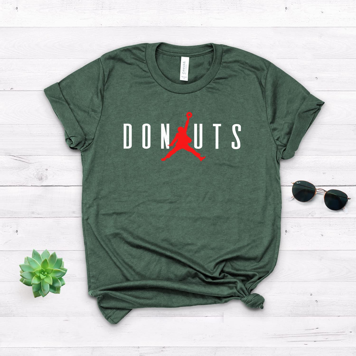 Donut Shirt - Cute Donut Birthday Party T-Shirt for Men & Women - Soft Unisex Tee - Donut Worry Be Happy Theme - Perfect for Birthday Celebrations, Donut Parties & Casual Wear