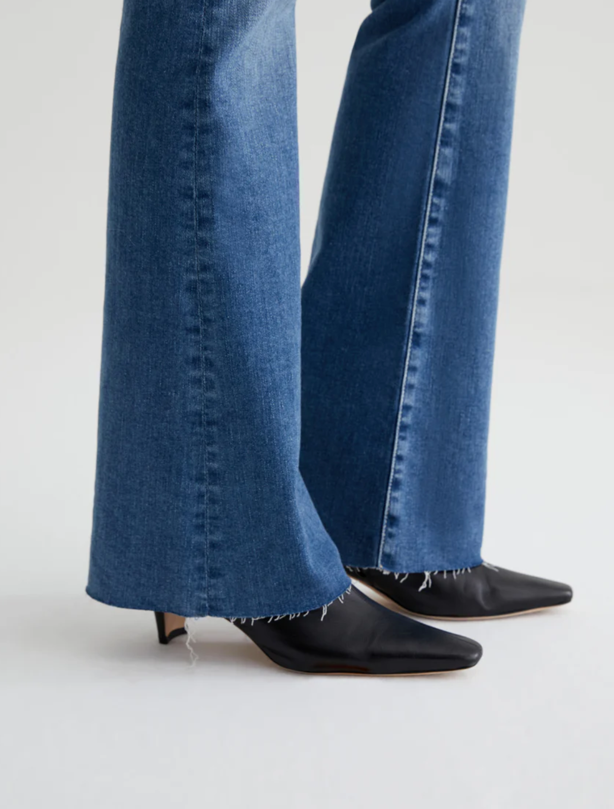 FARRAH Women's Mid Rise Bootcut Jeans in Montecito Wash - Comfortable Stretch Denim Pants for Casual Wear & Everyday Outfits