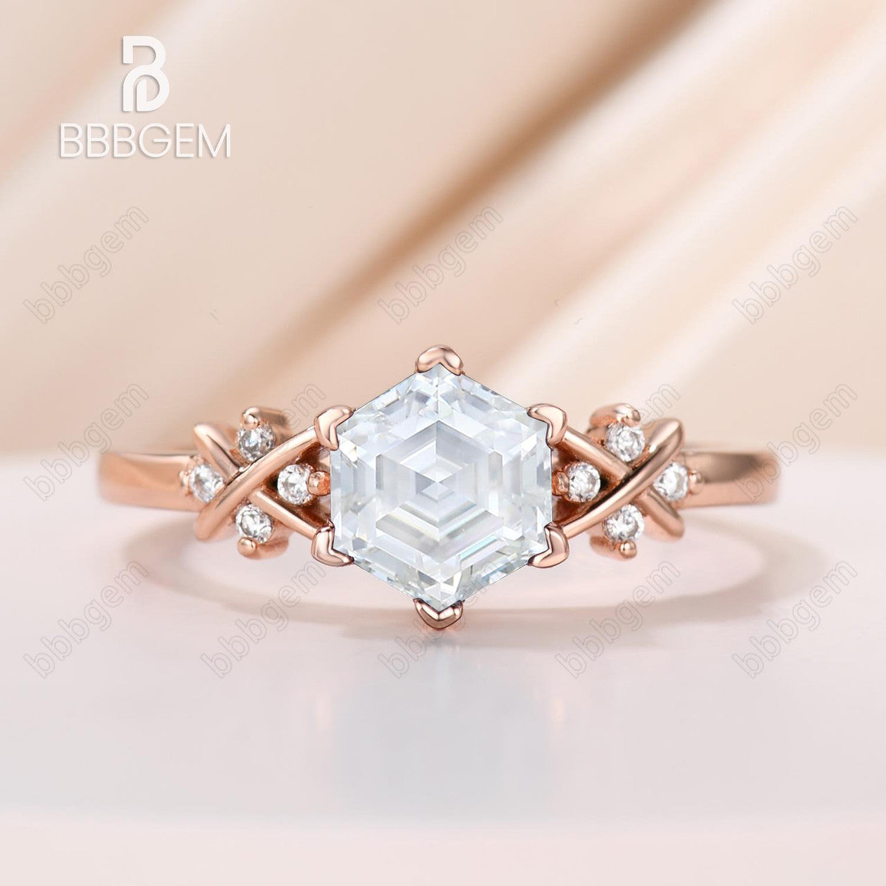 Vintage Hexagon Cut Moissanite Engagement Ring 7mm 1CT - Rose Gold Minimalist Wedding Band for Women, Bridal Jewelry Gift for Her, Perfect for Proposals, Anniversaries & Special Occasions
