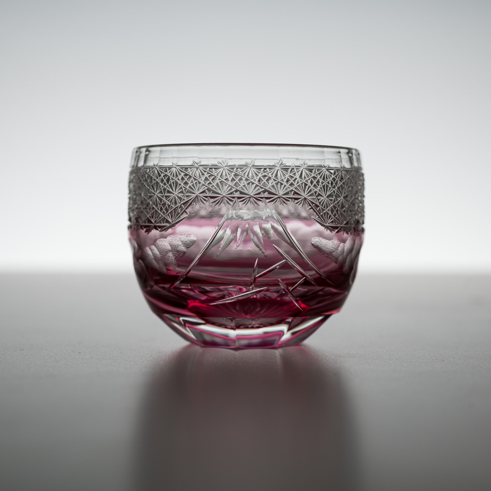 Premium Yamada Crystal Glass Sake Cups with Mt. Fuji Design - Elegant Red Japanese Drinking Cups for Sake, Wine & Cocktails - Perfect for Dining, Gifts & Asian-Themed Parties