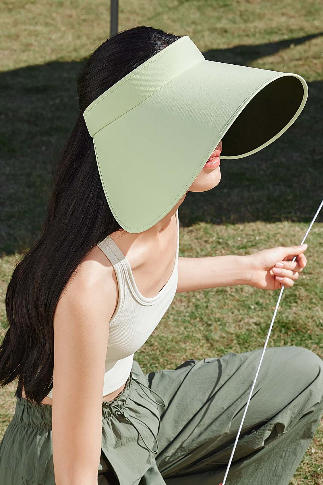 Breeze Women's UPF50+ Ultra Wide Brim Sun Visor Hat - Stylish Bonnet Design for Outdoor Activities, Beach, Golf & Gardening