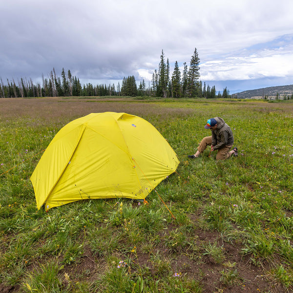 Big Agnes Blacktail 2 Person Backpacking Tent - Lightweight 3-Season Camping Shelter for Hiking & Outdoor Adventures