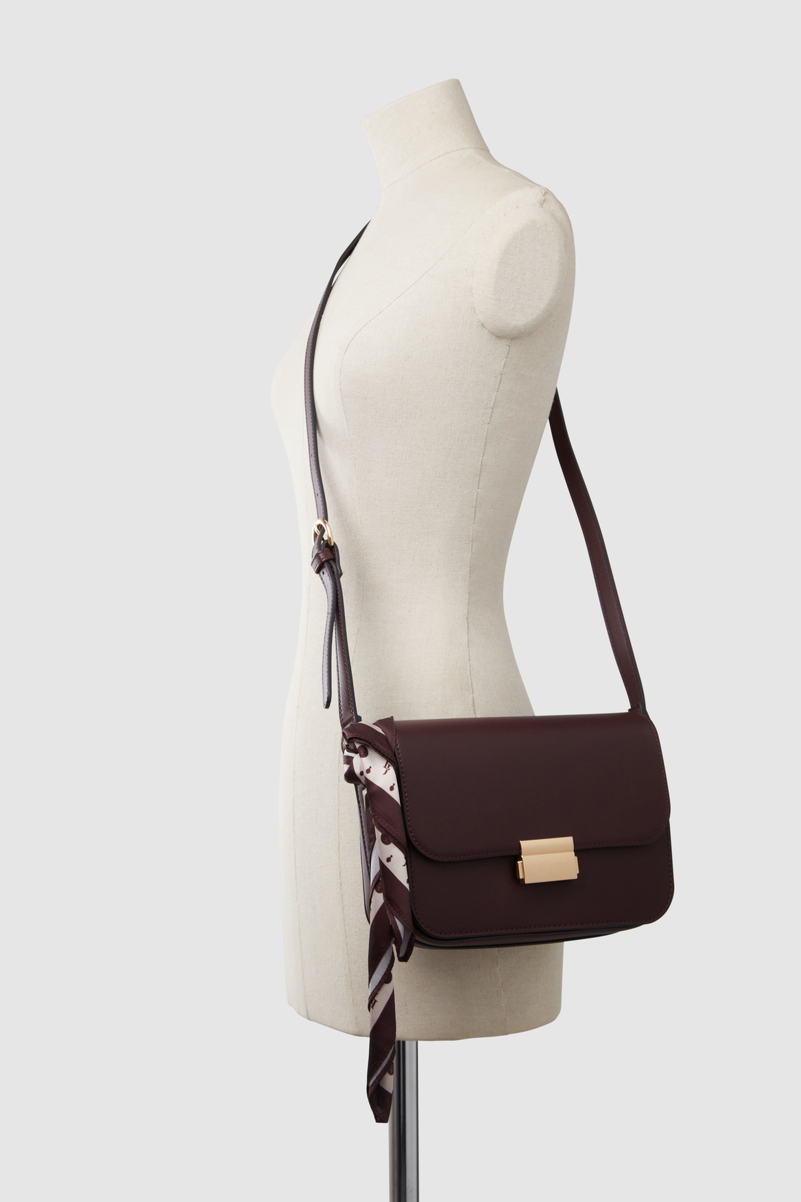 Stylish Scarf Crossbody Bag for Women - Fashionable & Lightweight Shoulder Purse - Perfect for Travel, Shopping & Everyday Use